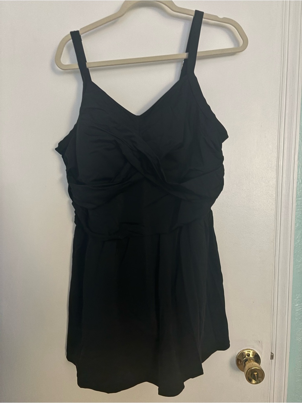 Black Twist-Front swim dress d & co size 20